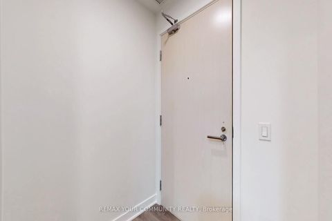 Photo 28 at 621 - 115 Blue Jays Way, Waterfront Communities C1, Toronto