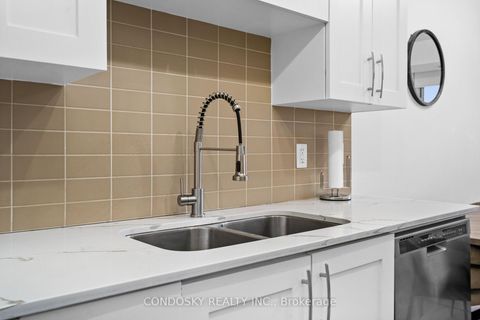 Photo 10 at 2506 - 4070 Confederation Parkway, City Centre, Mississauga