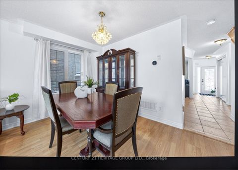 Photo 13 at 31 Kalvinster Drive, Cornell, Markham