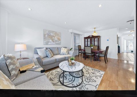 Photo 16 at 31 Kalvinster Drive, Cornell, Markham