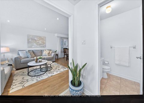 Photo 19 at 31 Kalvinster Drive, Cornell, Markham