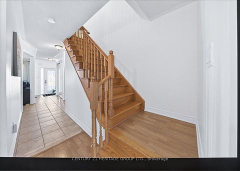 Photo 21 at 31 Kalvinster Drive, Cornell, Markham