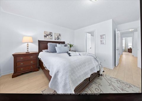 Photo 27 at 31 Kalvinster Drive, Cornell, Markham