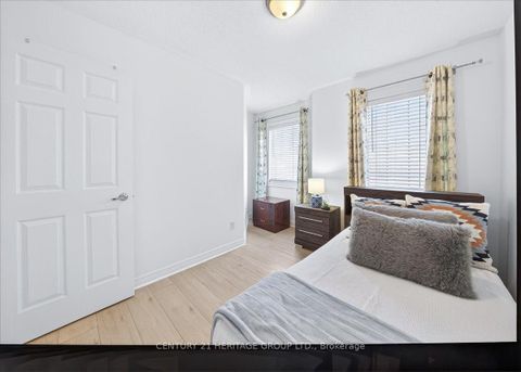 Photo 31 at 31 Kalvinster Drive, Cornell, Markham