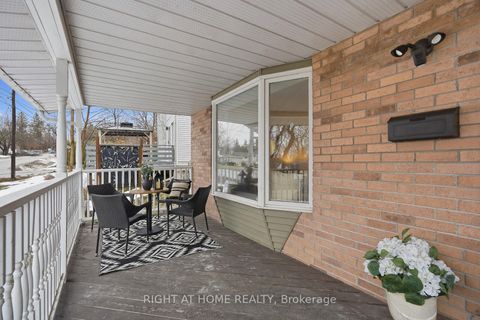 Photo 3 at 259 Glenwoods Avenue, Keswick South, Georgina