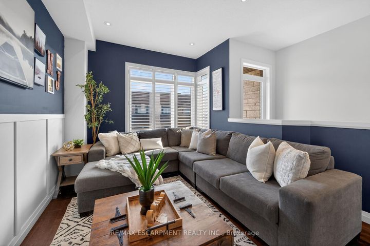 Photo 5 at 33 - 35 Midhurst Heights, Stoney Creek Mountain, Hamilton