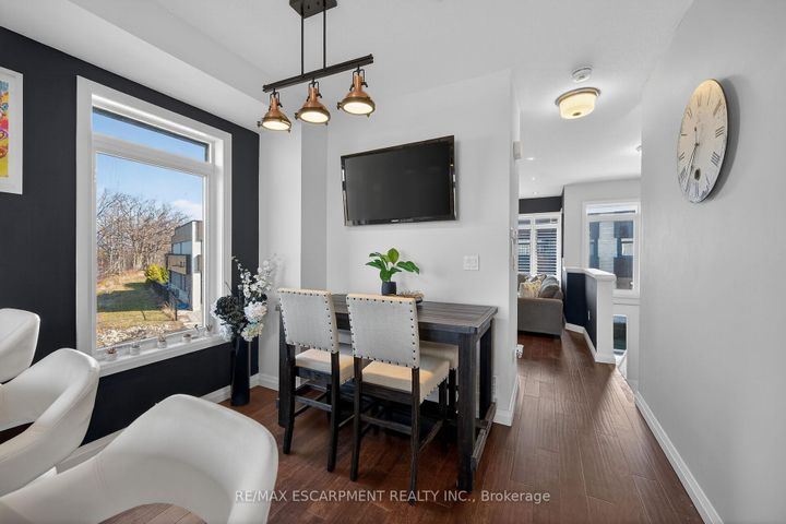 Photo 14 at 33 - 35 Midhurst Heights, Stoney Creek Mountain, Hamilton