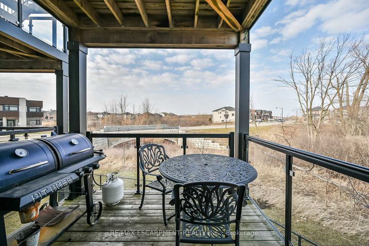 Photo 40 at 33 - 35 Midhurst Heights, Stoney Creek Mountain, Hamilton