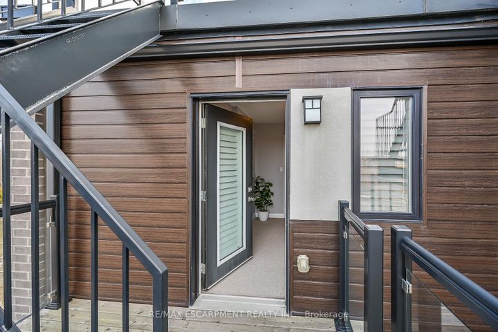 Photo 43 at 33 - 35 Midhurst Heights, Stoney Creek Mountain, Hamilton