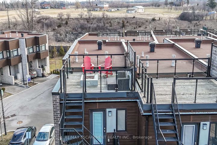 Photo 45 at 33 - 35 Midhurst Heights, Stoney Creek Mountain, Hamilton