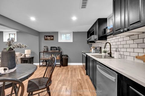 Photo 28 at 372 GARDEN Court, McLaughlin, Oshawa