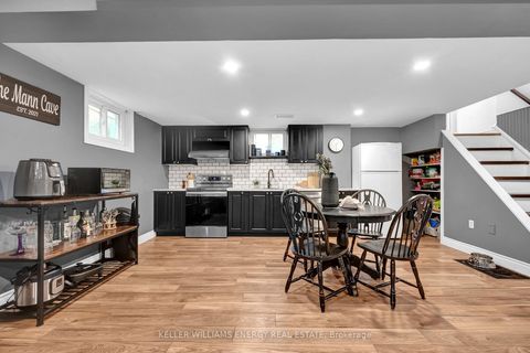 Photo 31 at 372 GARDEN Court, McLaughlin, Oshawa