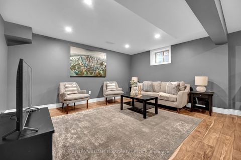 Photo 34 at 372 GARDEN Court, McLaughlin, Oshawa