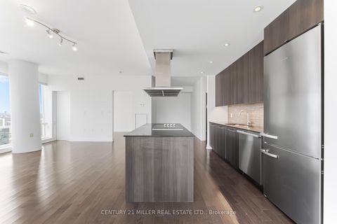 Photo 8 at 3705 - 8 The Esplanade, Waterfront Communities C8, Toronto