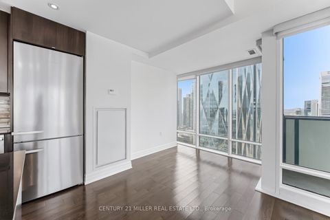 Photo 10 at 3705 - 8 The Esplanade, Waterfront Communities C8, Toronto