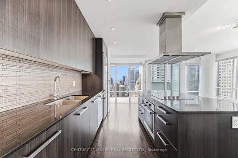 Photo 12 at 3705 - 8 The Esplanade, Waterfront Communities C8, Toronto