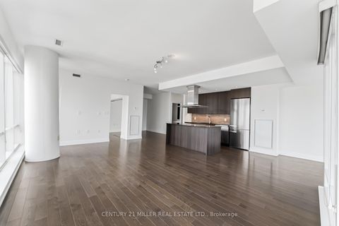 Photo 16 at 3705 - 8 The Esplanade, Waterfront Communities C8, Toronto