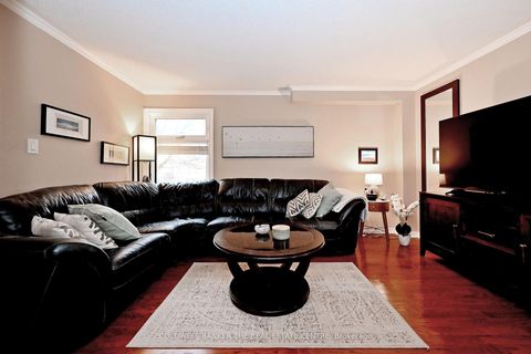 Photo 5 at 26 Sherie Drive, Keswick North, Georgina