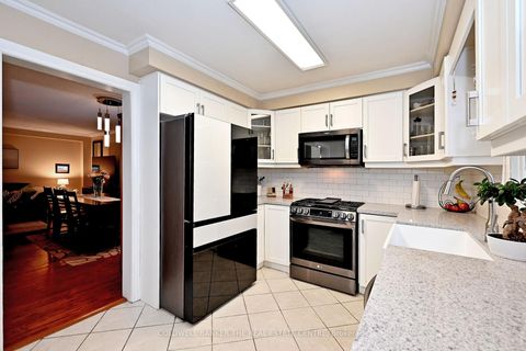 Photo 14 at 26 Sherie Drive, Keswick North, Georgina