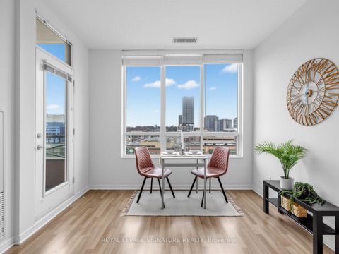 Photo 9 at 801 - 205 The Donway W, Don Mills, Toronto