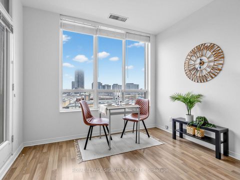 Photo 10 at 801 - 205 The Donway W, Don Mills, Toronto