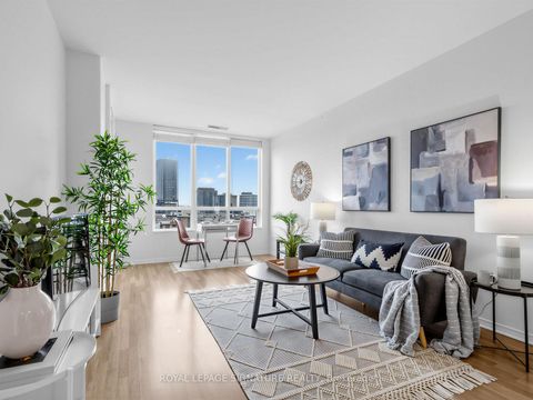 Photo 15 at 801 - 205 The Donway W, Don Mills, Toronto