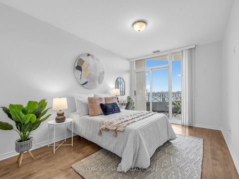 Photo 21 at 801 - 205 The Donway W, Don Mills, Toronto