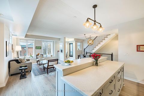 Photo 10 at 27 - 120 Twenty Fourth Street, Long Branch, Toronto