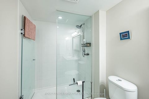 Photo 38 at 27 - 120 Twenty Fourth Street, Long Branch, Toronto