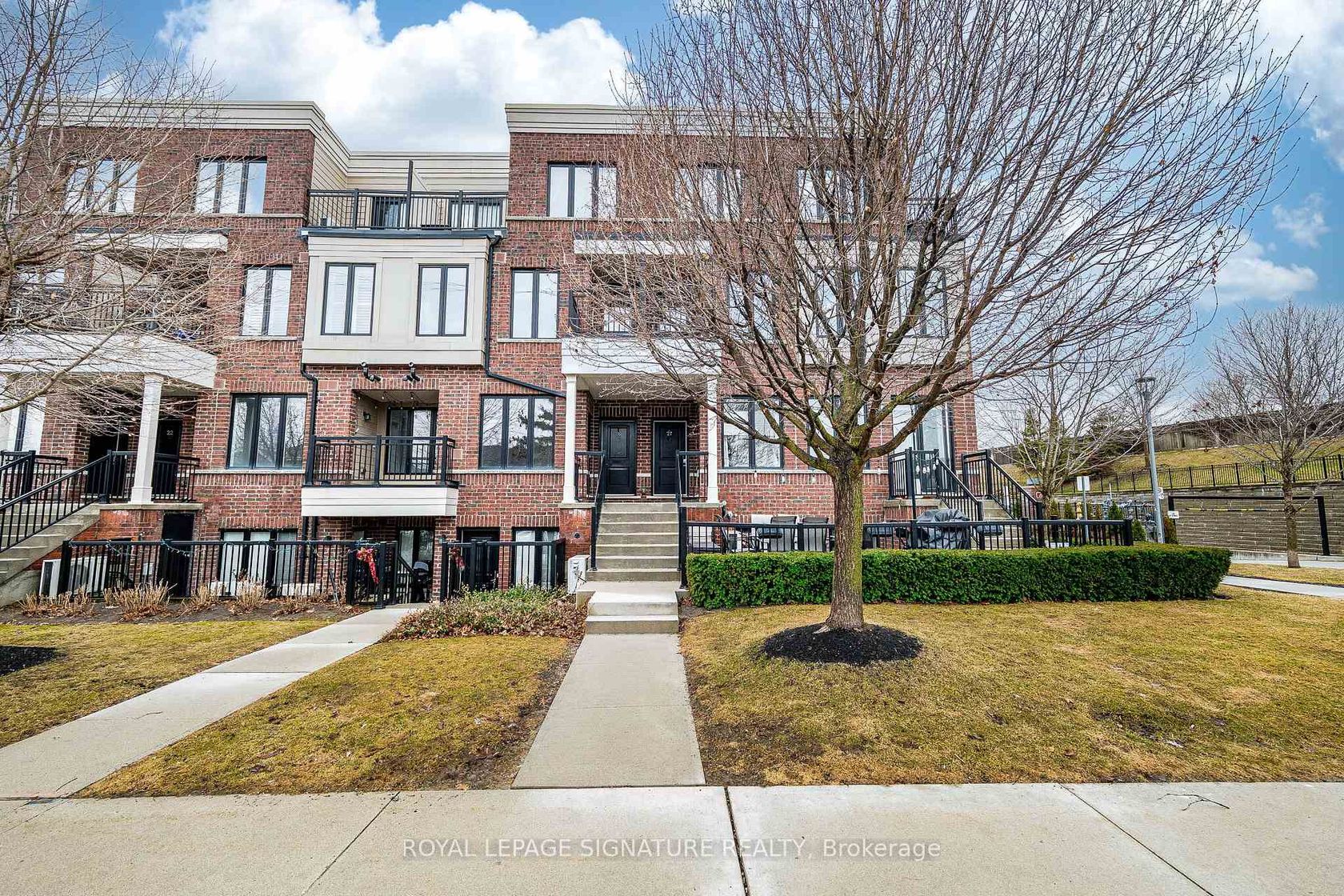 27 - 120 Twenty Fourth Street, Long Branch, Toronto 