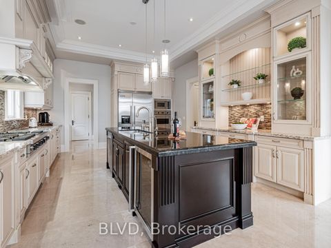 Photo 10 at 636 Sunset Beach Road, Oak Ridges Lake Wilcox, Richmond Hill