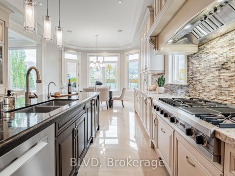 Photo 11 at 636 Sunset Beach Road, Oak Ridges Lake Wilcox, Richmond Hill