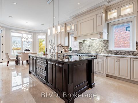 Photo 12 at 636 Sunset Beach Road, Oak Ridges Lake Wilcox, Richmond Hill