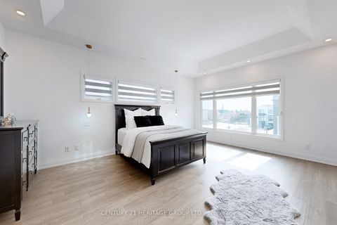 Photo 26 at 251 Oxford Street, Mill Pond, Richmond Hill