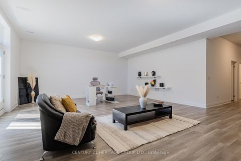 Photo 41 at 251 Oxford Street, Mill Pond, Richmond Hill