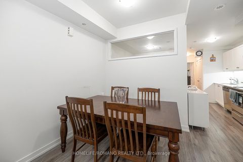 Photo 6 at 33 - 869 Wilson Avenue, CFB, Toronto