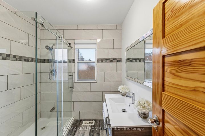 Photo 11 at 25 Bingham Street, Bradford, Bradford West Gwillimbury