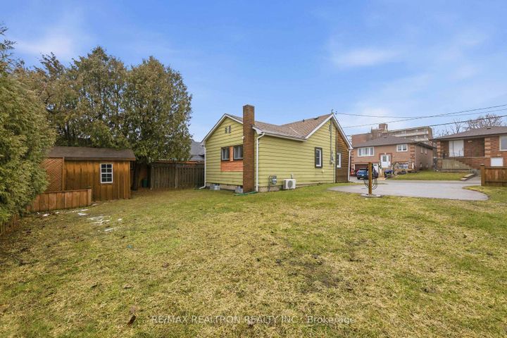 Photo 21 at 25 Bingham Street, Bradford, Bradford West Gwillimbury