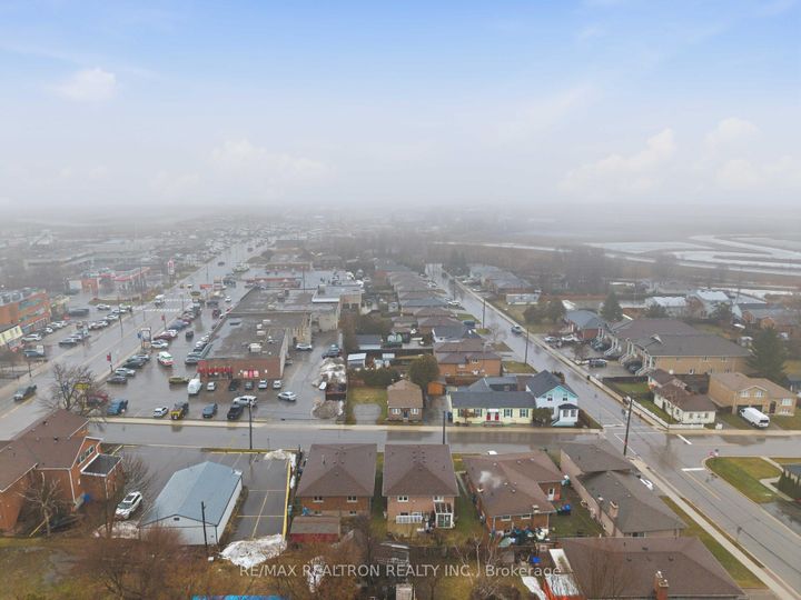 Photo 23 at 25 Bingham Street, Bradford, Bradford West Gwillimbury