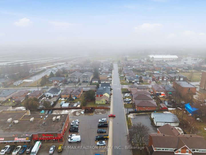 Photo 24 at 25 Bingham Street, Bradford, Bradford West Gwillimbury