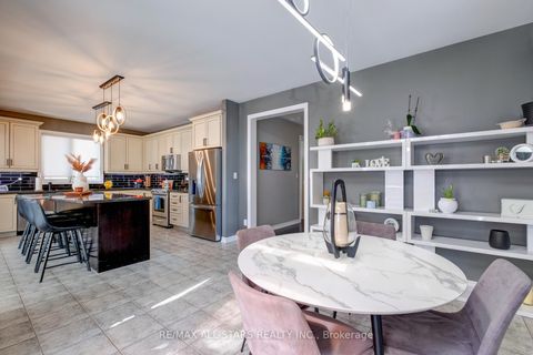 Photo 14 at 45 Jarrow Crescent, Brooklin, Whitby