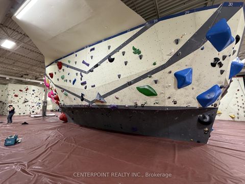 Photo 4 at 100A - 2450 Victoria Park Avenue, Henry Farm, Toronto