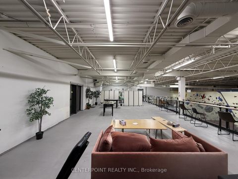 Photo 13 at 100A - 2450 Victoria Park Avenue, Henry Farm, Toronto