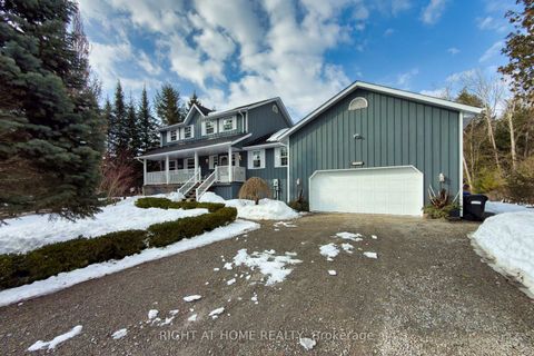 Photo 1 at 3338 WARNICA Avenue, Rural Innisfil, Innisfil