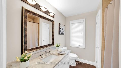 Photo 26 at 11 Crew Crescent, Maple, Vaughan