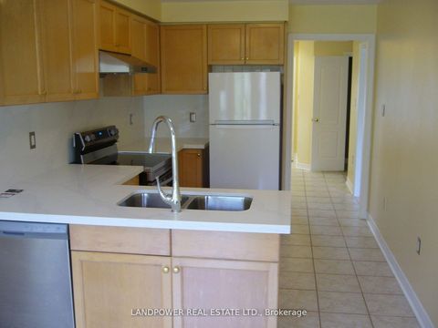 Photo 5 at 36 Amberview Drive, Keswick South, Georgina