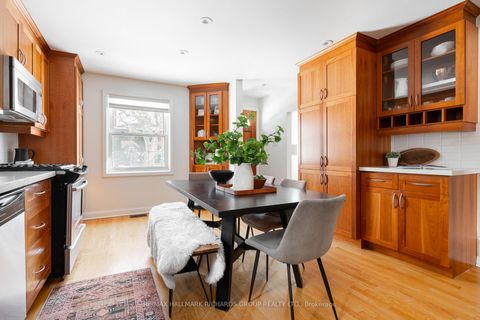 Photo 4 at 38 Anndale Road, Cliffside, Toronto