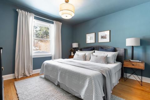 Photo 12 at 38 Anndale Road, Cliffside, Toronto