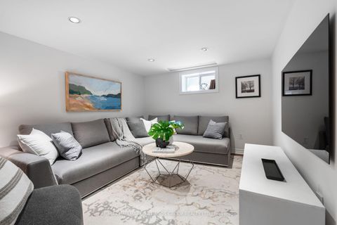 Photo 28 at 38 Anndale Road, Cliffside, Toronto