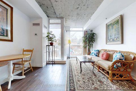 Photo 7 at 215 - 707 Dovercourt Road, Little Italy, Toronto